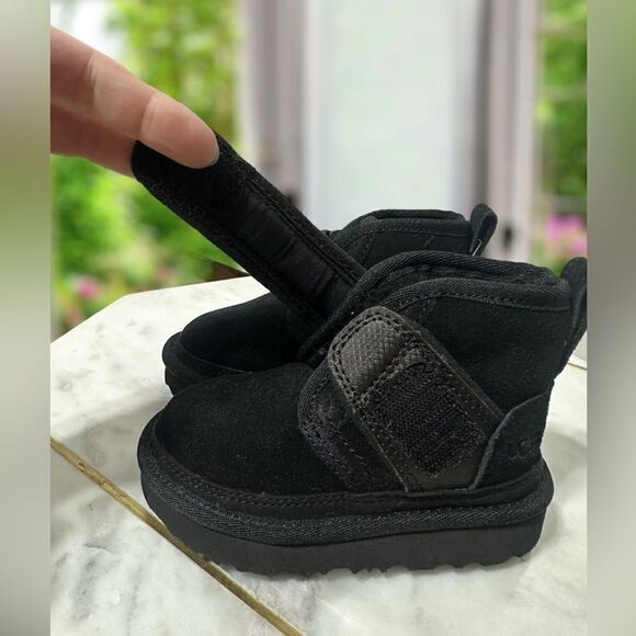 UGG Toddler Neumel Snapback V Strap chukka Winter Snow Shearling Boot Size 6 - Picture 7 of 12